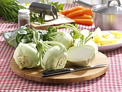 Kohlrabi Informationen und Kalorien / Nährwerte