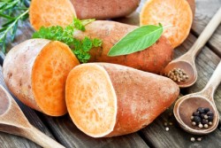 Süßkartoffel Informationen und Kalorien / Nährwerte